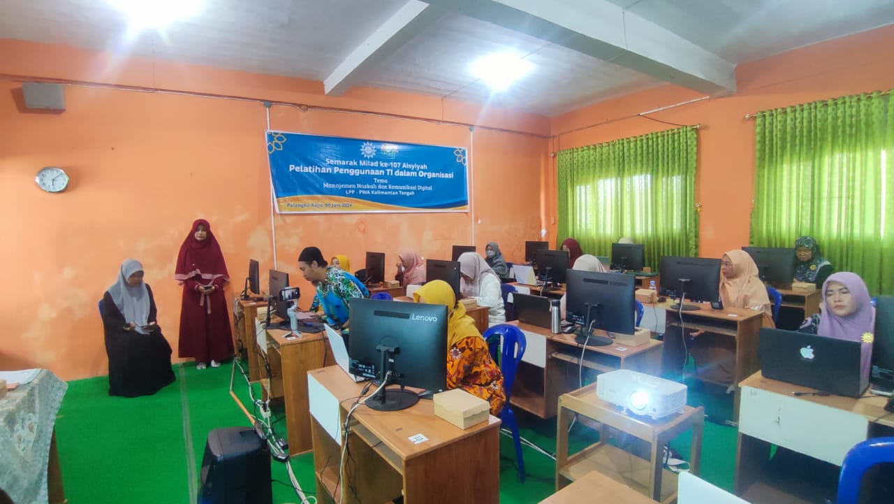 Peningkatan Kompetensi Digital Ibunda, LPP Gelar Pelatihan Media Sosial